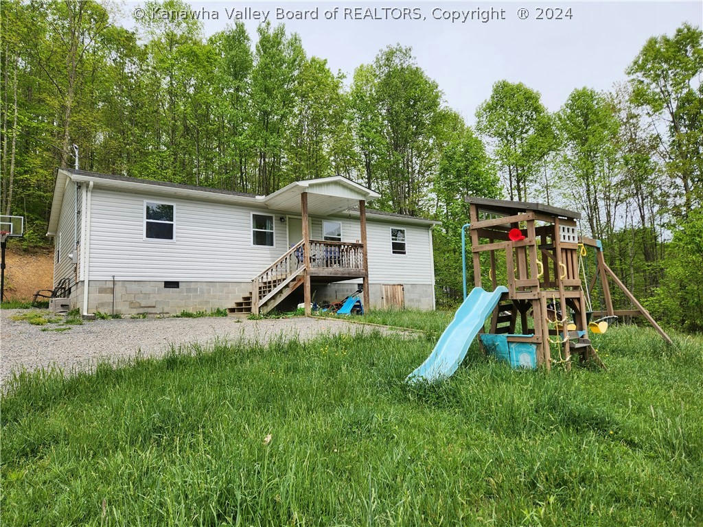 14215 STANAFORD RD, DANESE, WV 25831, photo 1 of 13