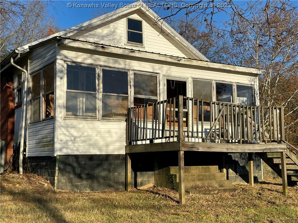 819 GREER RD, POINT PLEASANT, WV 25550, photo 1 of 20