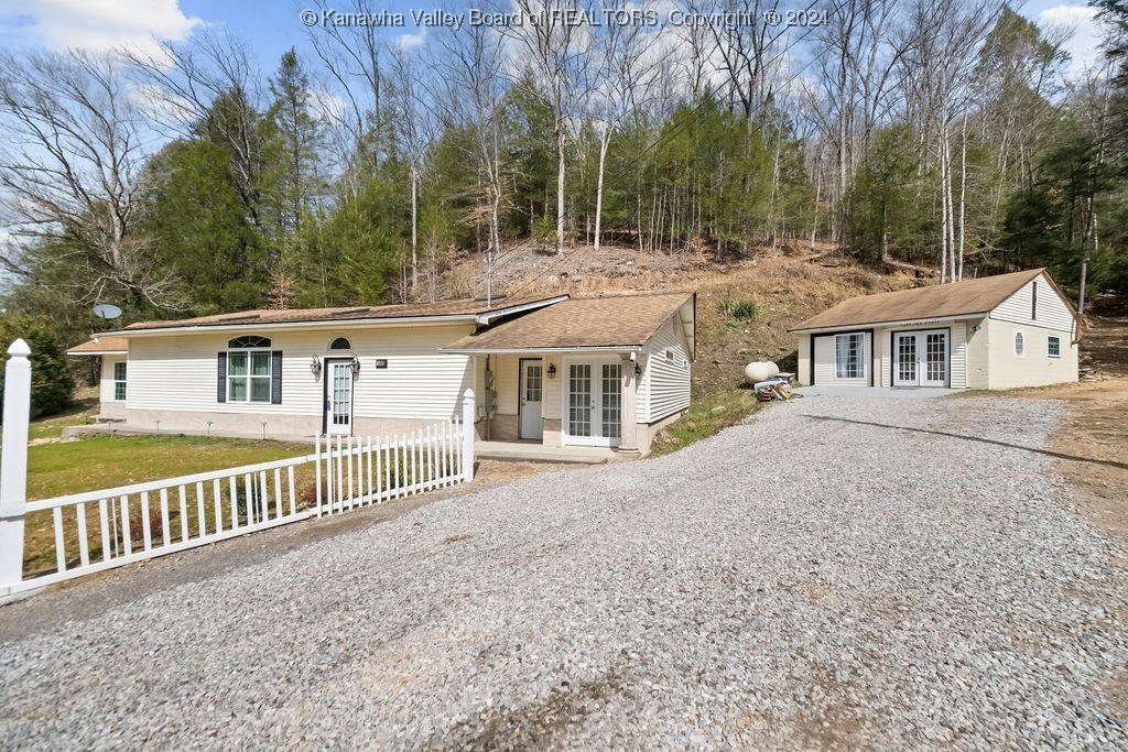 14831 CLAY HWY, LIZEMORES, WV 25125, photo 1 of 45