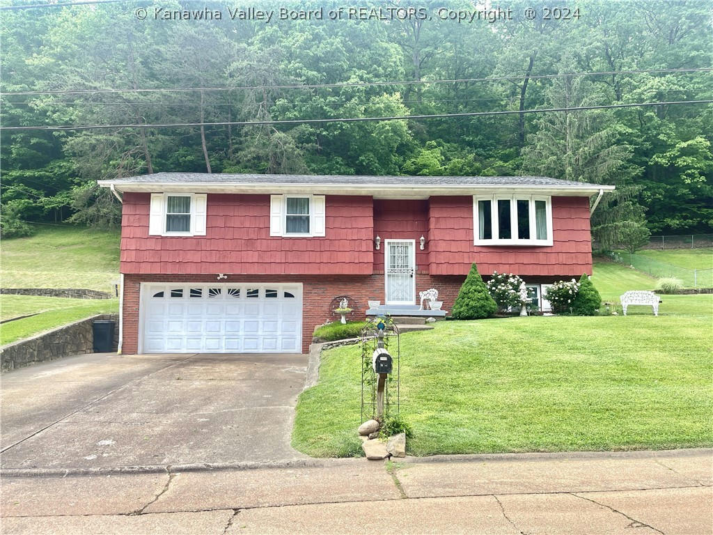 219 BROOKEVALE DR, CROSS LANES, WV 25302, photo 1 of 31