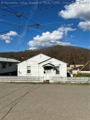 509 3RD ST W, MADISON, WV 25130, photo 2 of 38